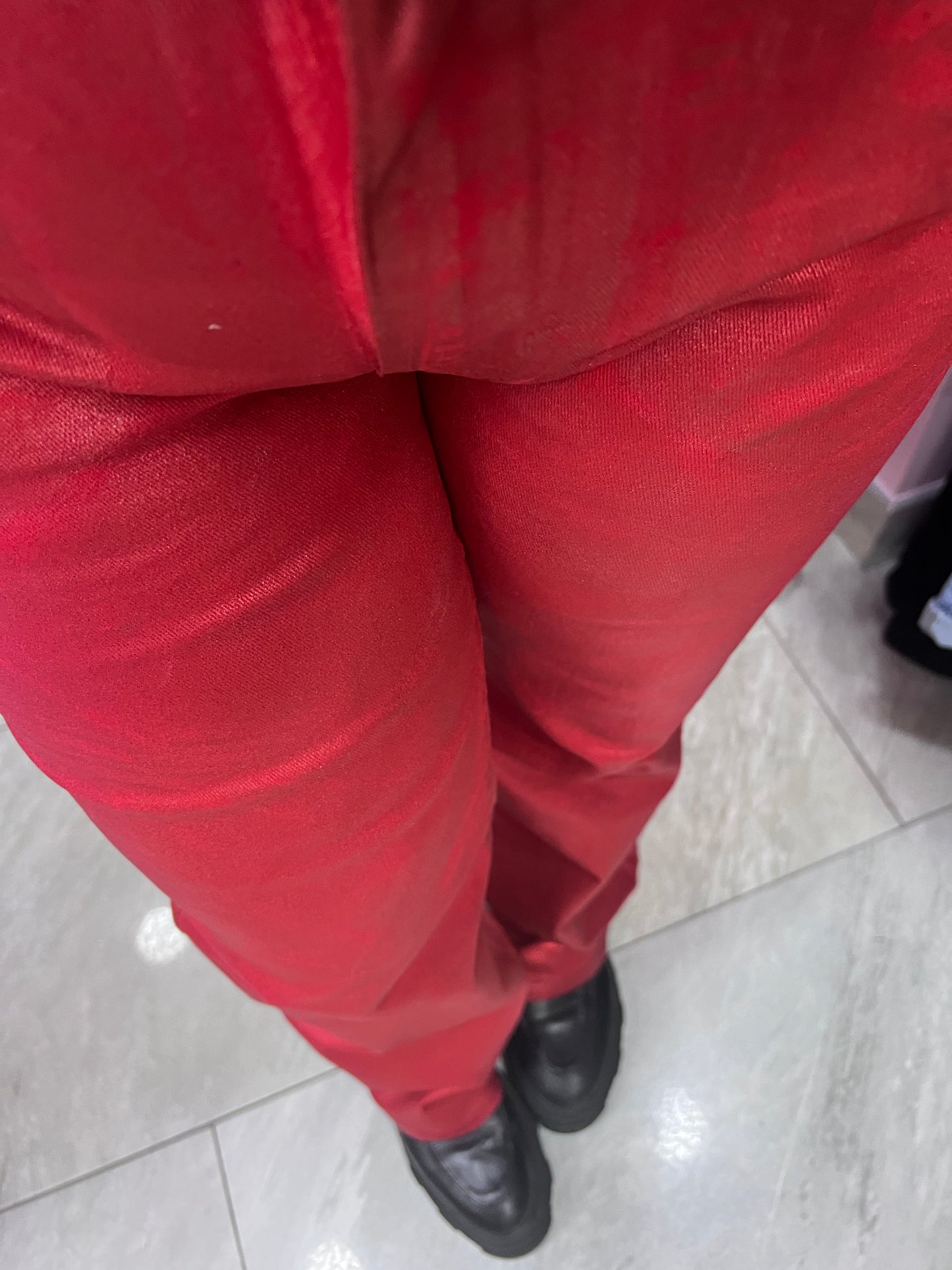 Jeans metallico rosso