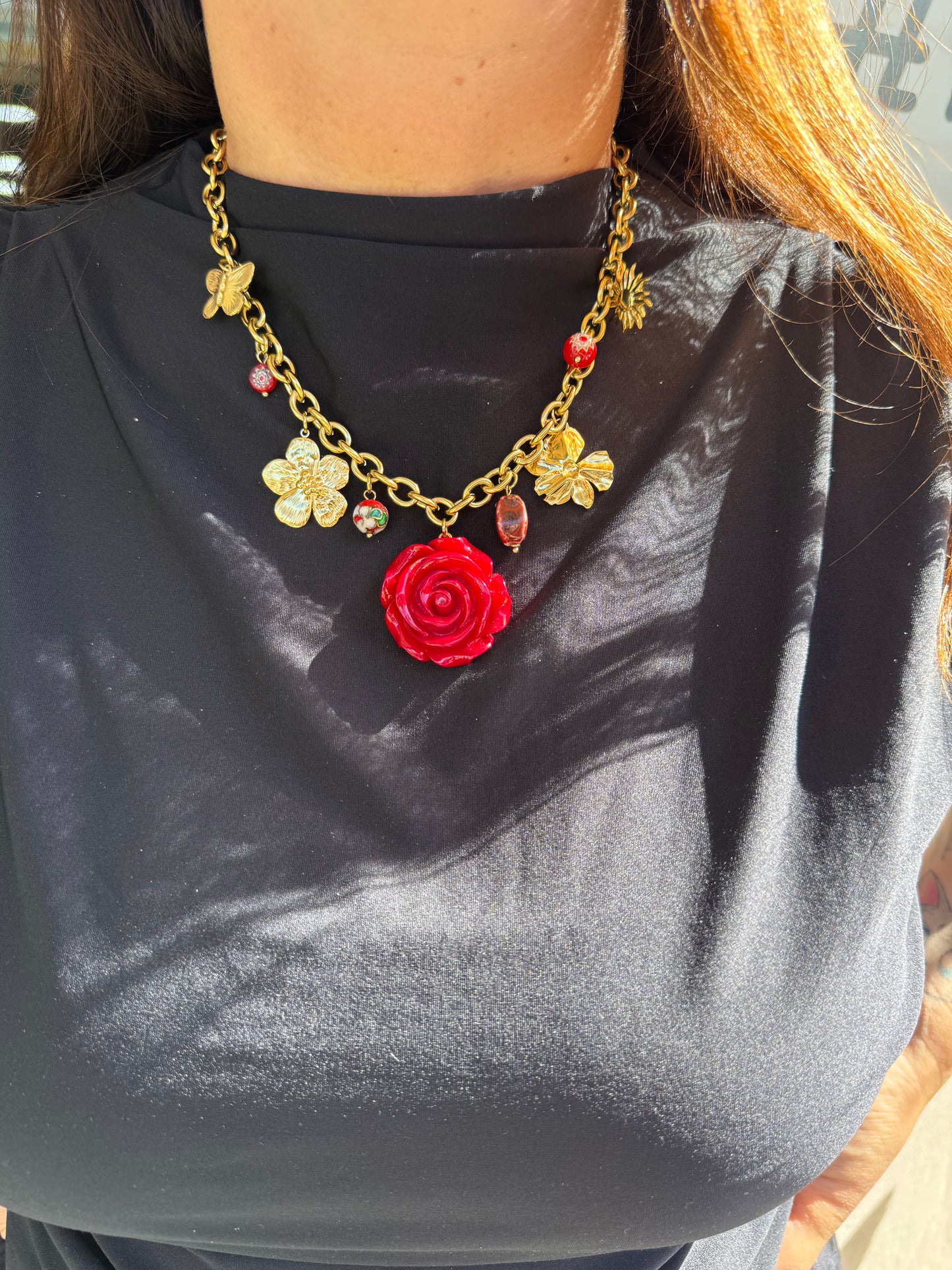 Collana Rosa rossa