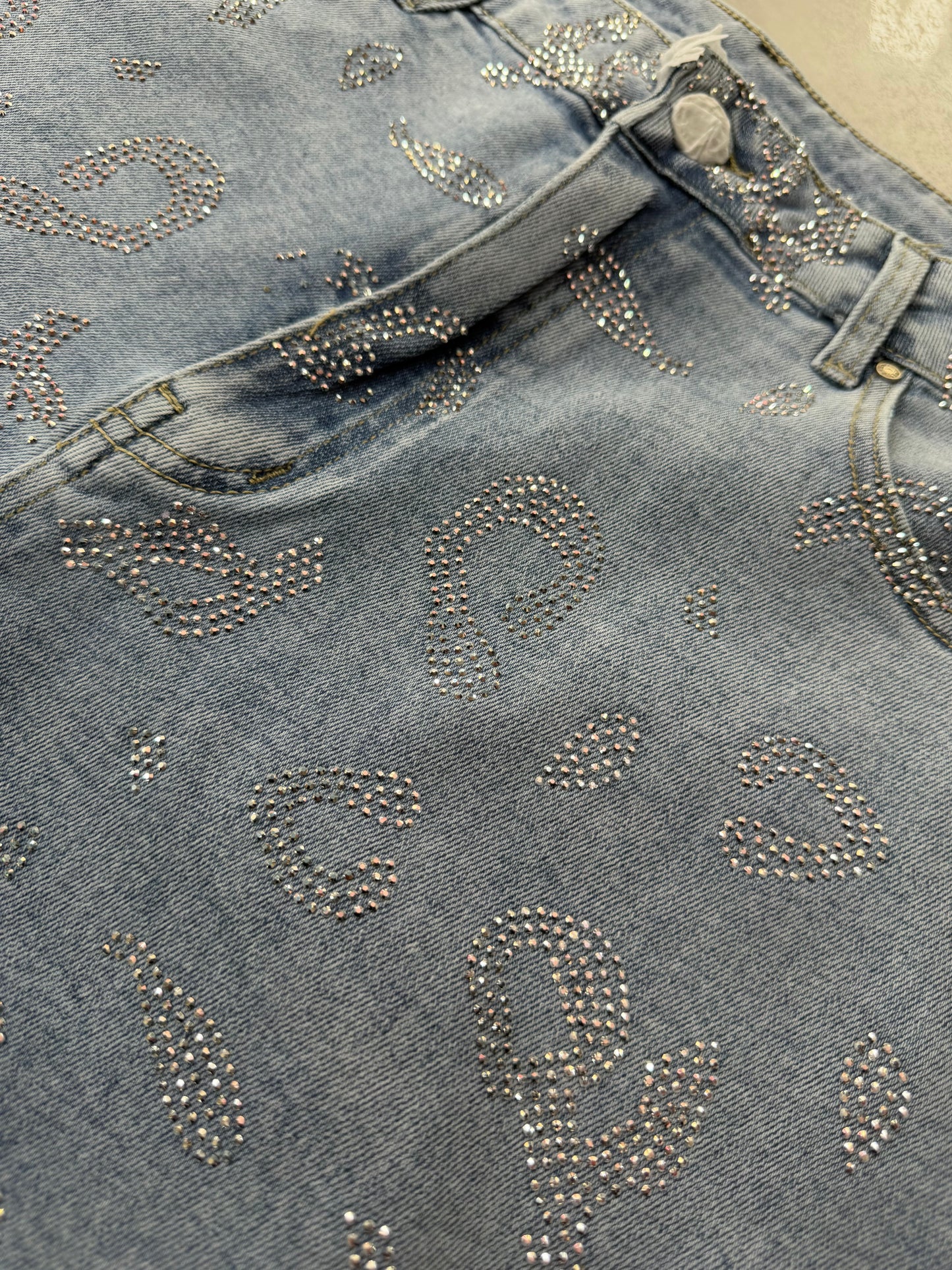 Jeans ballon animalier curvy