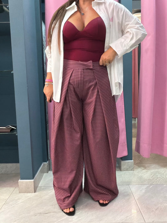 Pantalone quadrettato