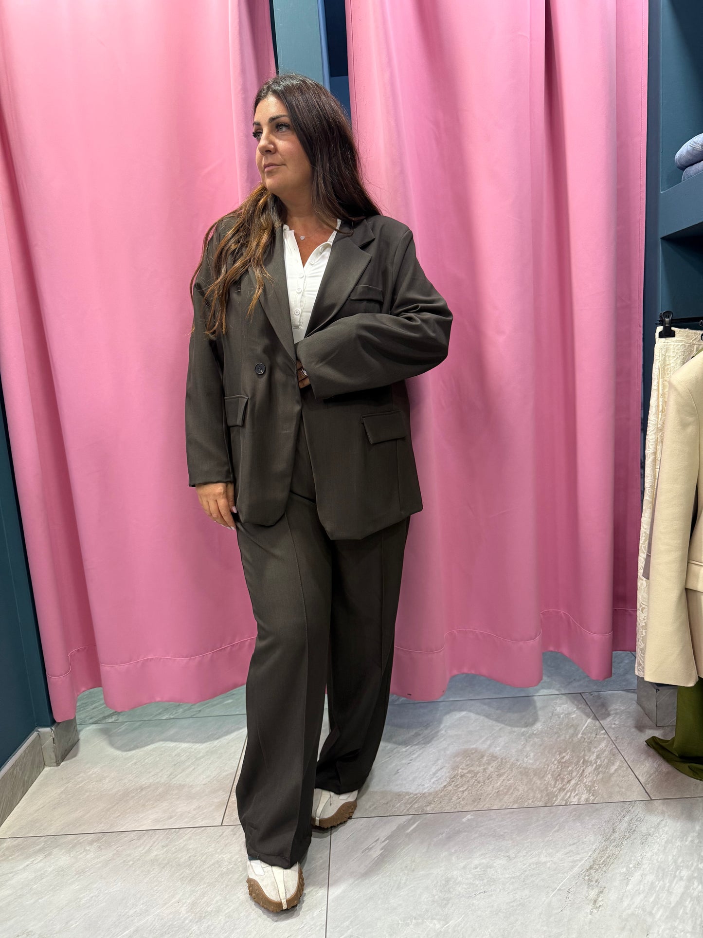 Tailleur curvy madame