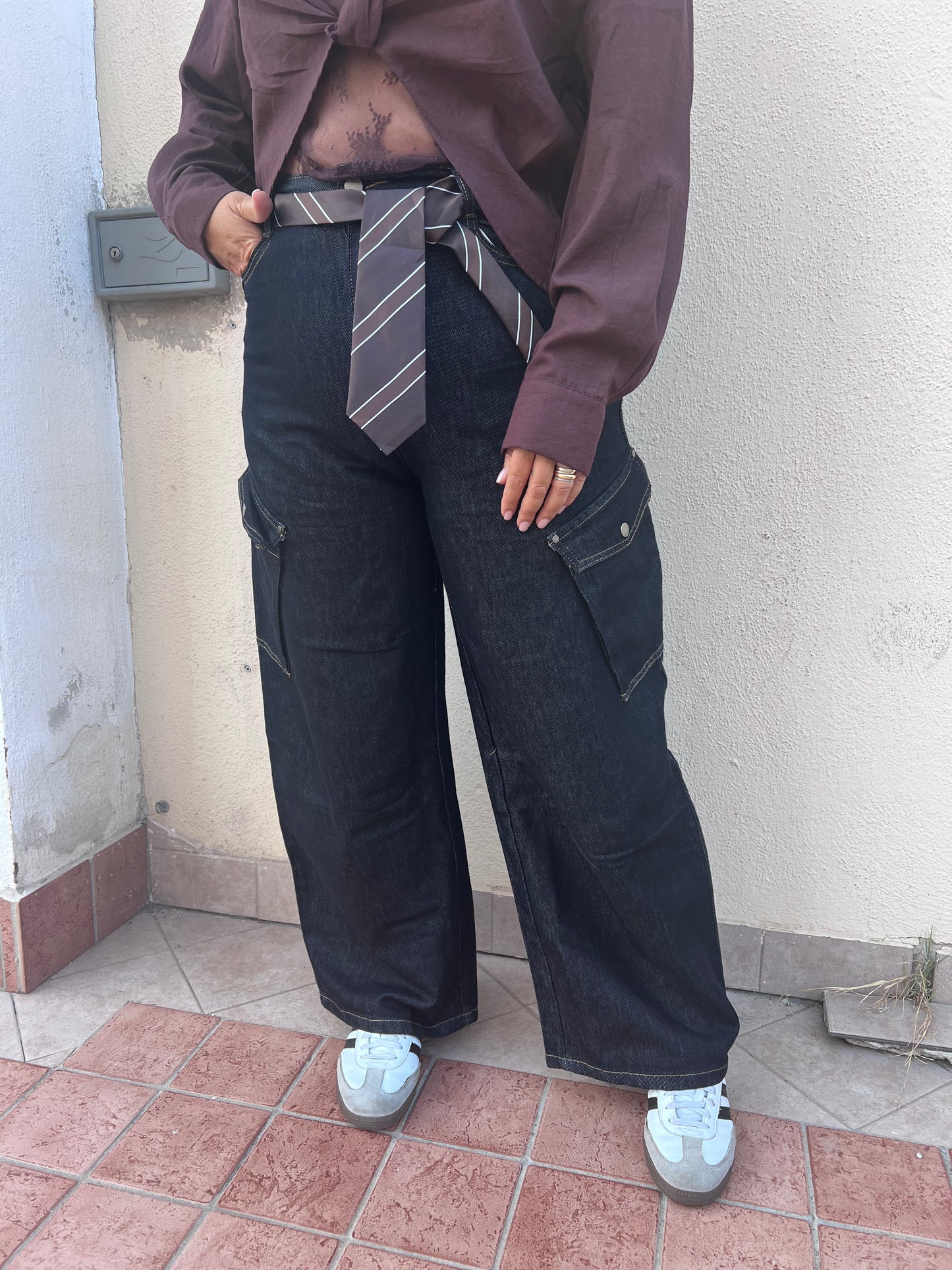 Jeans cargo cravatta